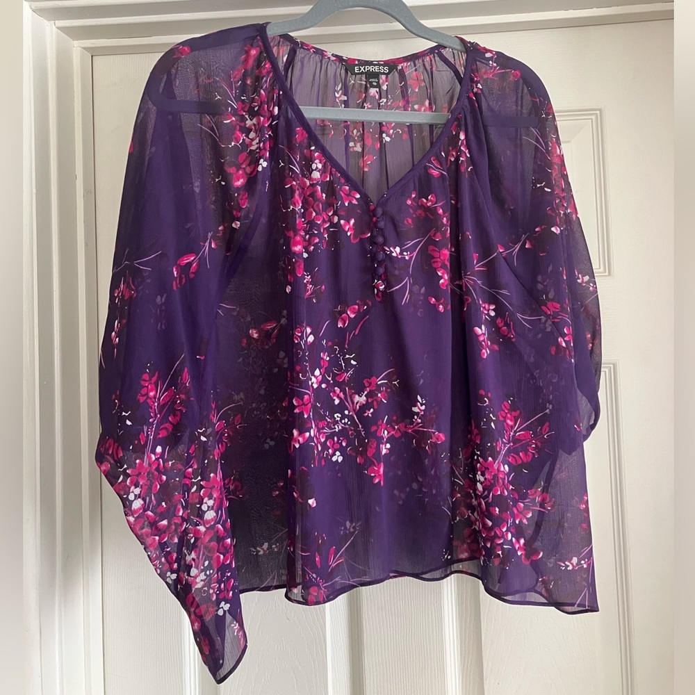 Very Flowy Sheer Express Blouse